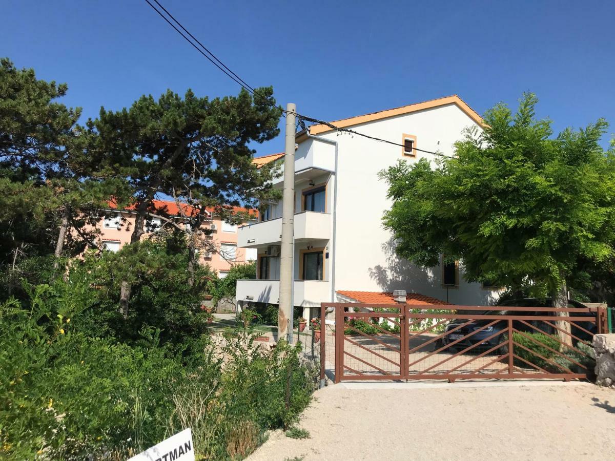 Apartments Lena Башка Экстерьер фото