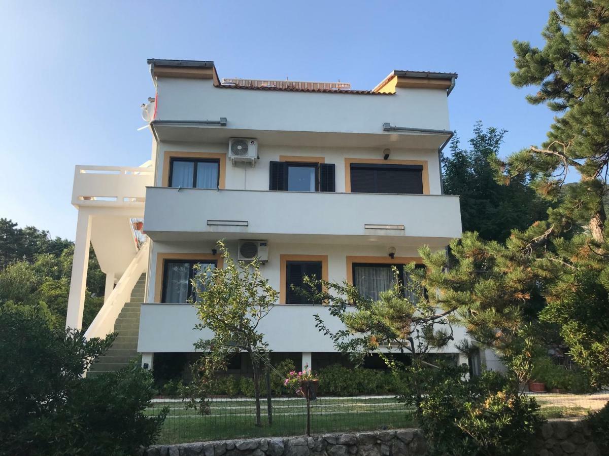 Apartments Lena Башка Экстерьер фото
